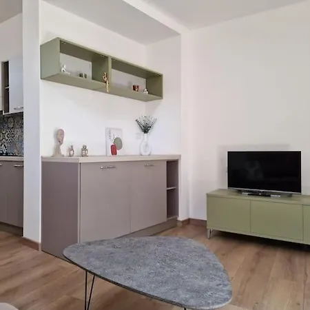 アパート Modern Renovated Apt In Center *
